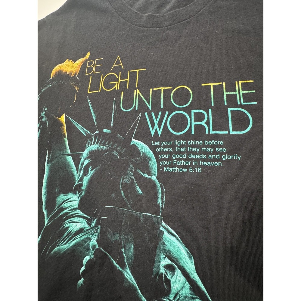 Jesus T Men's XL Be A Light Unto The World Matthew 5:16 Statue of Liberty Black - Picture 2 of 10
